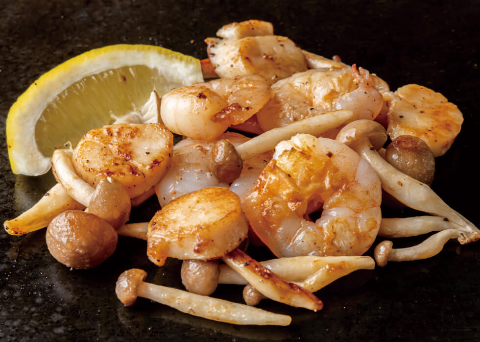 貝柱とエビのバター焼