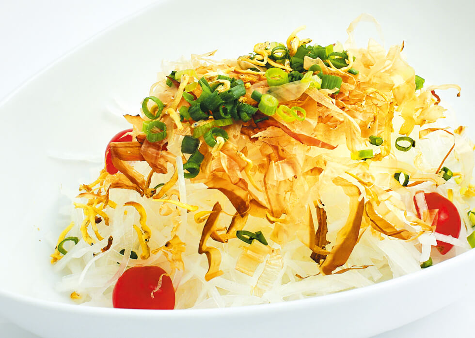 かりかりじゃこのせ大根サラダ